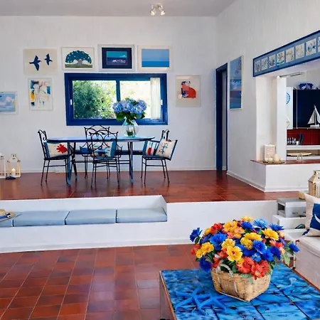 Il Gabbiano A Few Minutes Walk From The Sea Willa