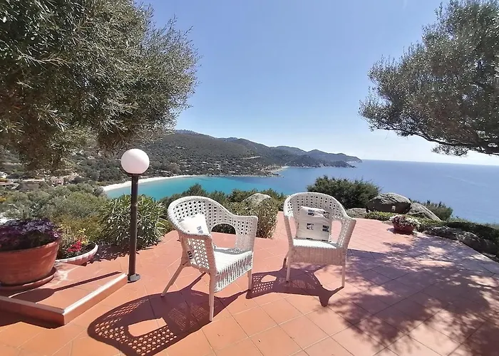 Villa Il Gabbiano A Few Minutes Walk From The Sea Torre delle Stelle