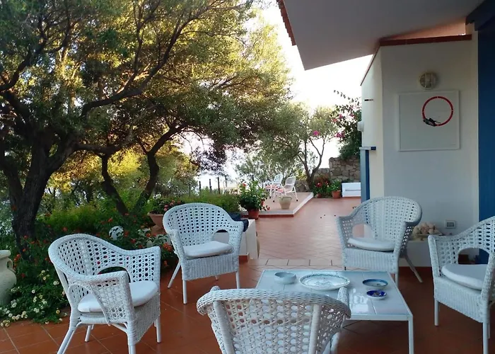 Il Gabbiano A Few Minutes Walk From The Sea